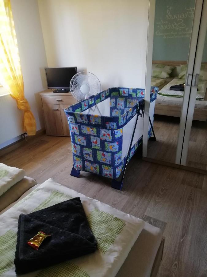 Ferienwohnung Nico Stadtilm Ngoại thất bức ảnh